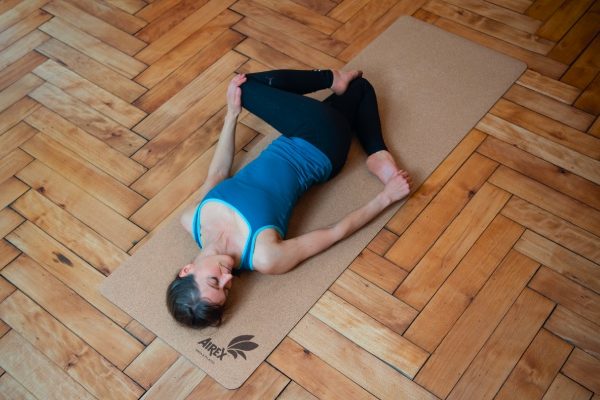 Blog Joga blazina iz plute prednosti pri uporabi 700×400 Blog Joga blazina iz plute prednosti pri uporabi 700x400